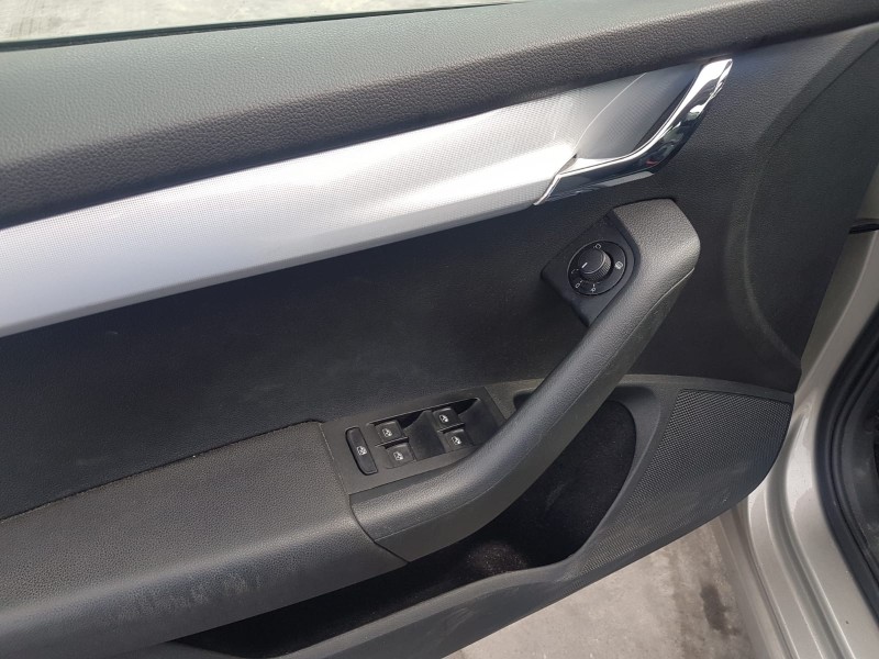 skoda octavia combi (5e5) del año 2017