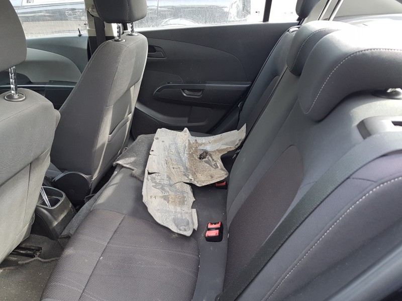 chevrolet aveo berlina hatchback del año 2012