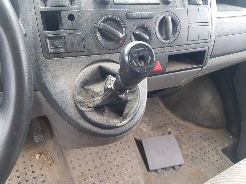 volkswagen t5 transporter/furgoneta del año 2007