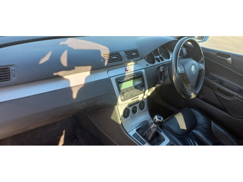 volkswagen passat variant (3c5) del año 2007