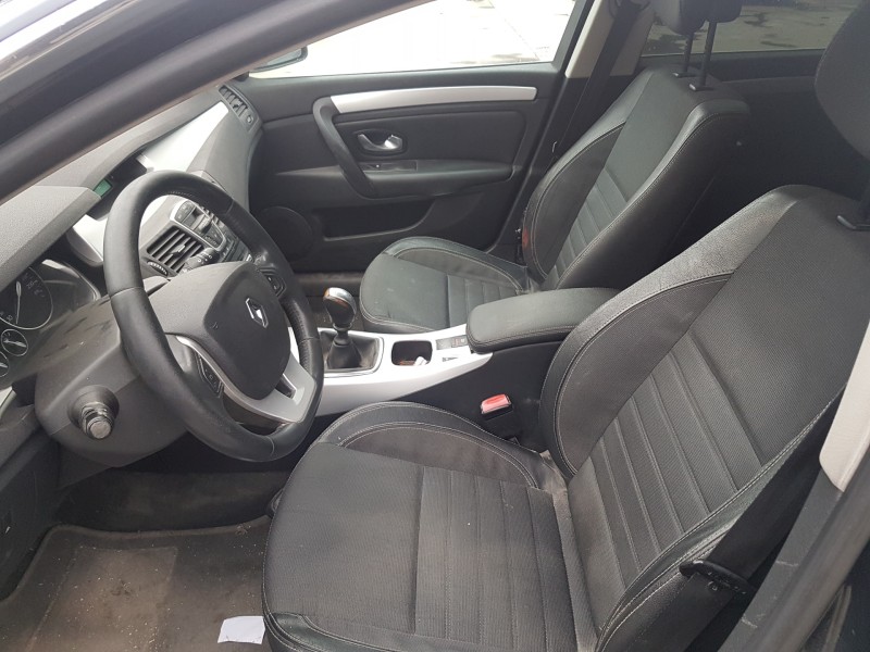 renault laguna grandtour iii del año 2008