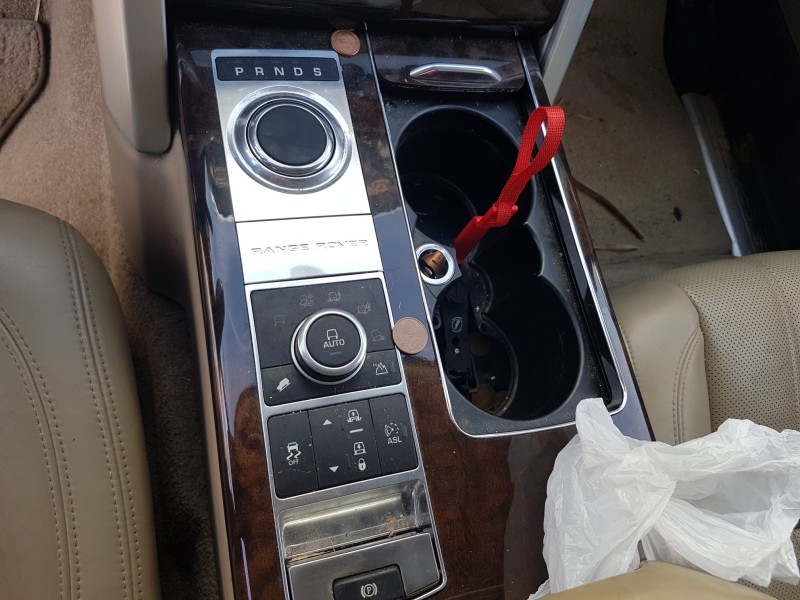 land rover range rover del año 2013