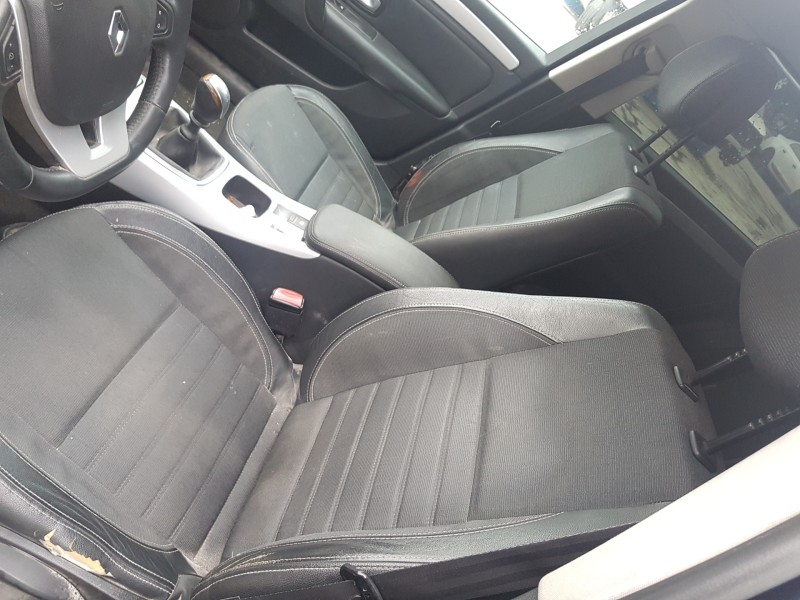 renault laguna grandtour iii del año 2008