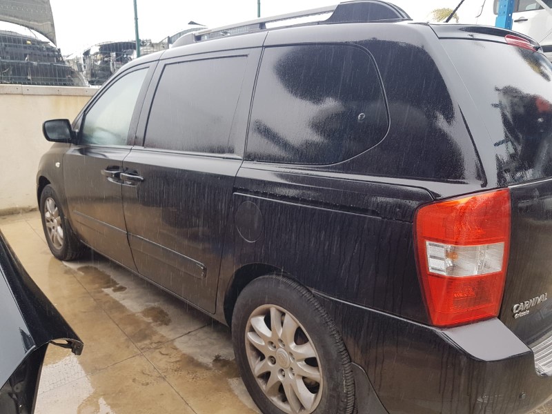 kia carnival del año 2006