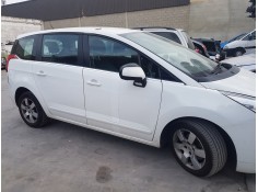 peugeot 5008 del año 2012 2