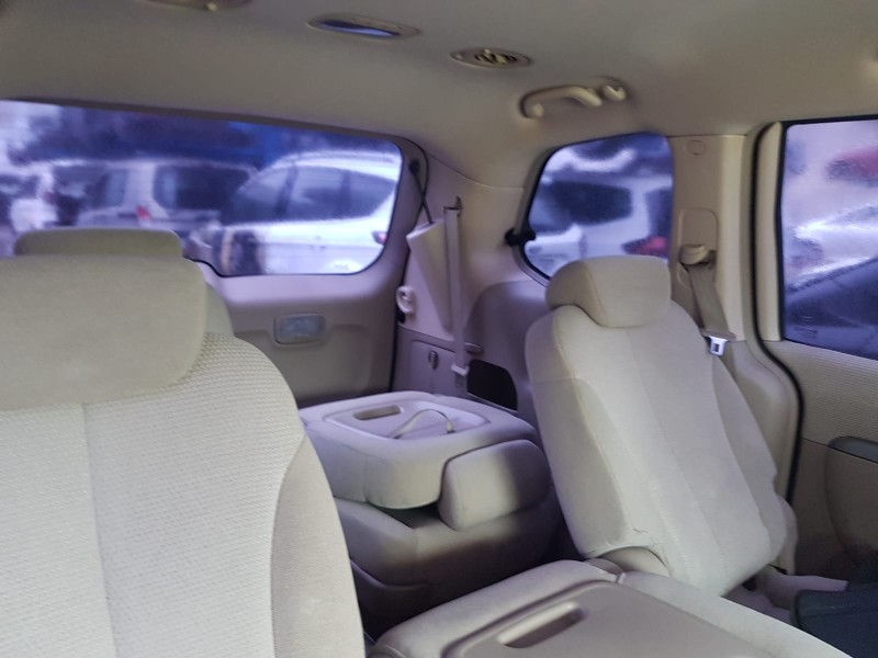 kia carnival del año 2006