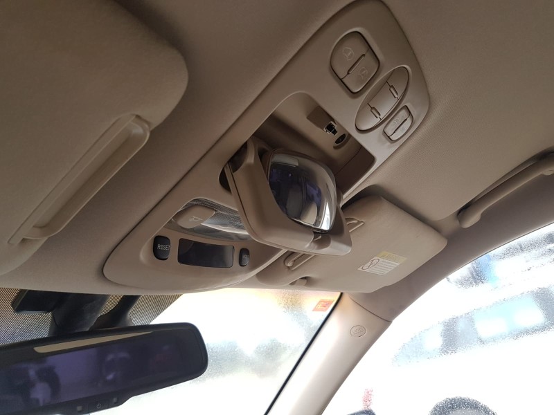 kia carnival del año 2006