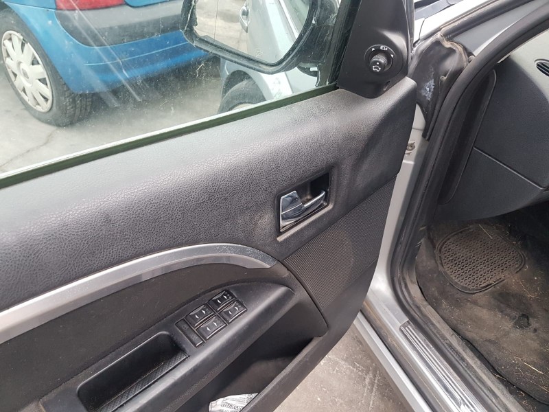 ford mondeo berlina (ge) del año 2005