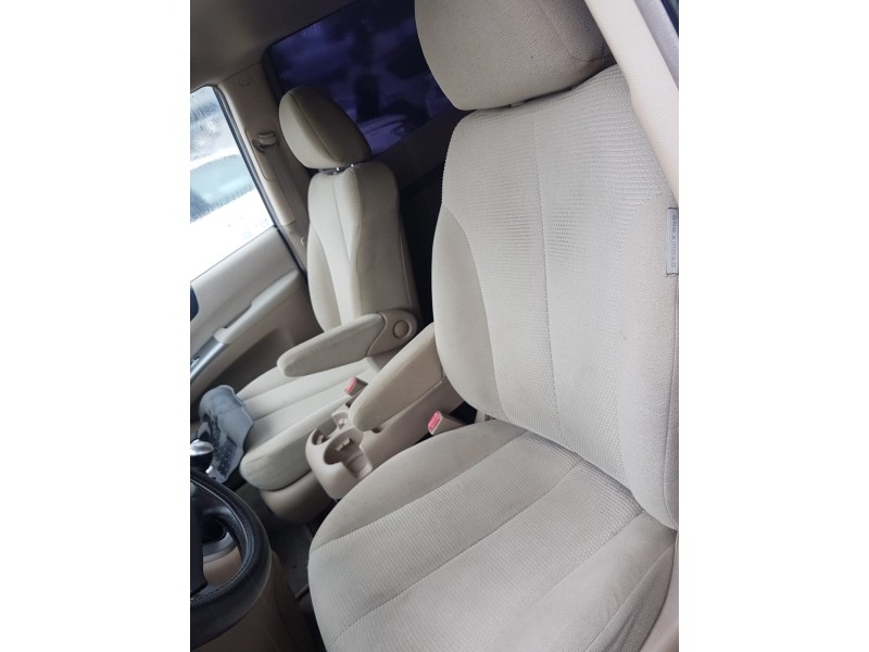 kia carnival del año 2006