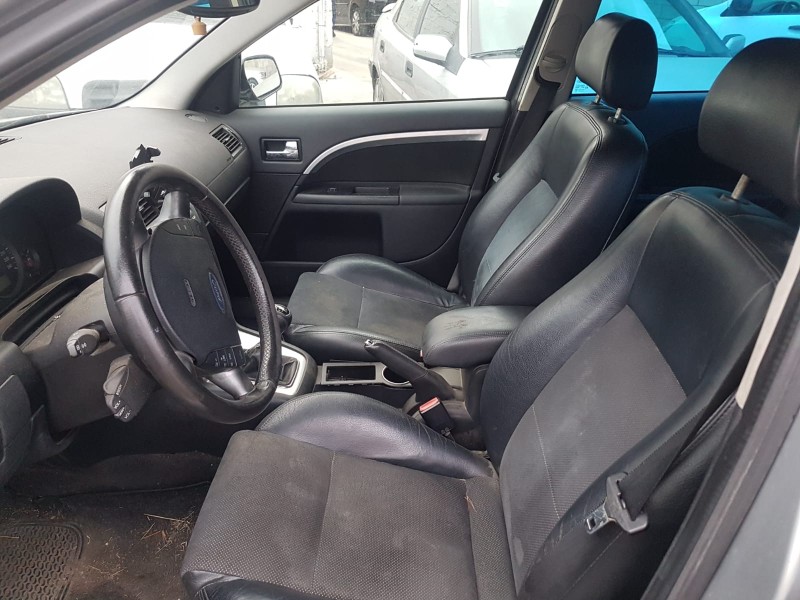 ford mondeo berlina (ge) del año 2005