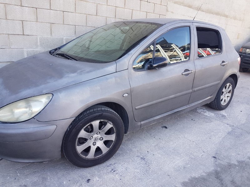 peugeot 307 (s1) del año 2001
