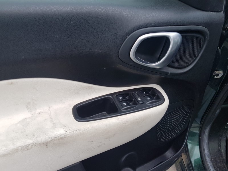 fiat 500 l (330) del año 2016