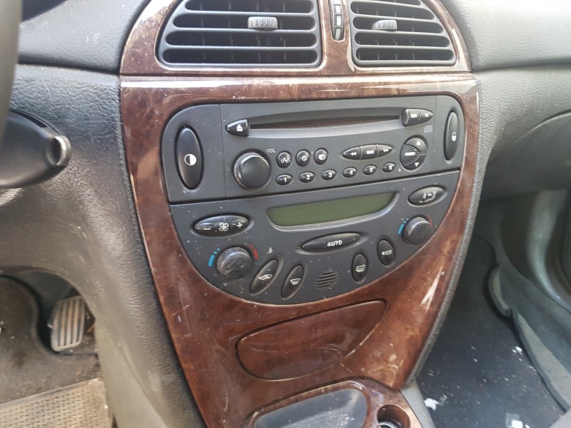 citroen c5 berlina del año 2003