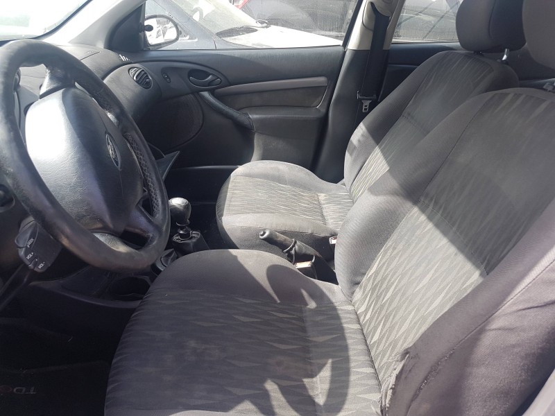 ford focus berlina (cak) del año 2016