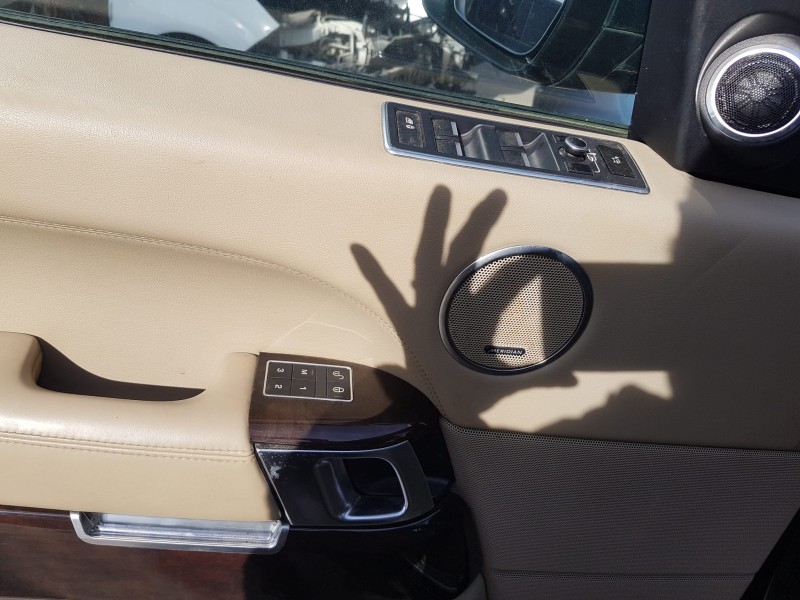 land rover range rover del año 2013