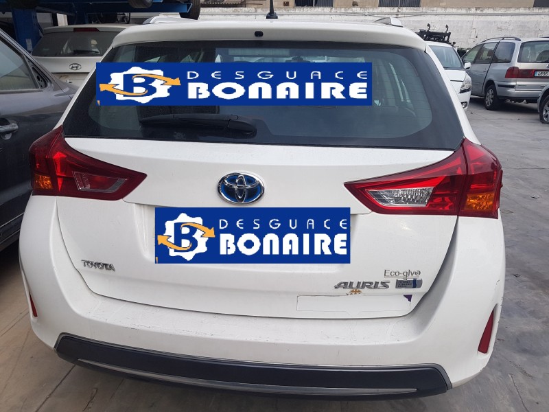 toyota auris touring sports (e18) del año 2014