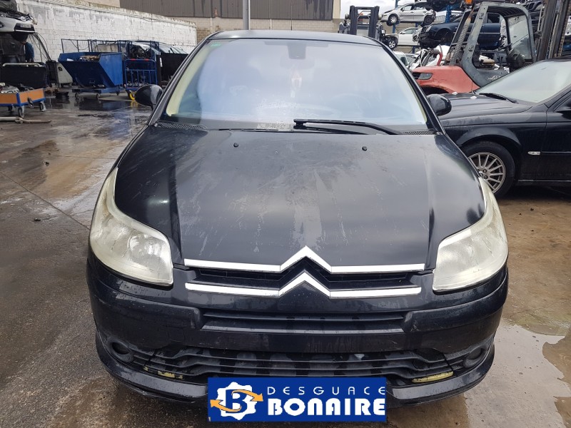 citroen c4 berlina del año 2006