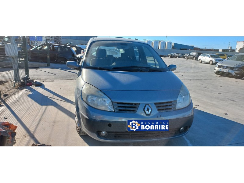 renault scenic ii del año 2005