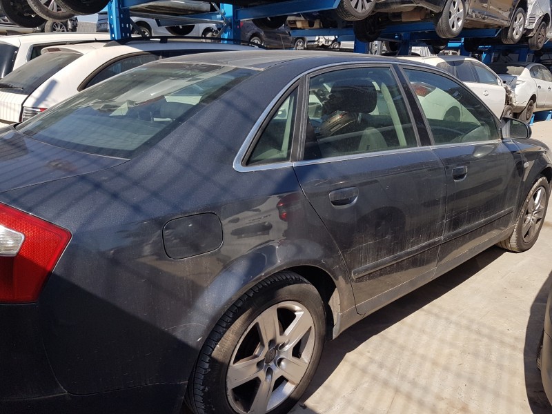 audi a4 berlina (8e) del año 2004