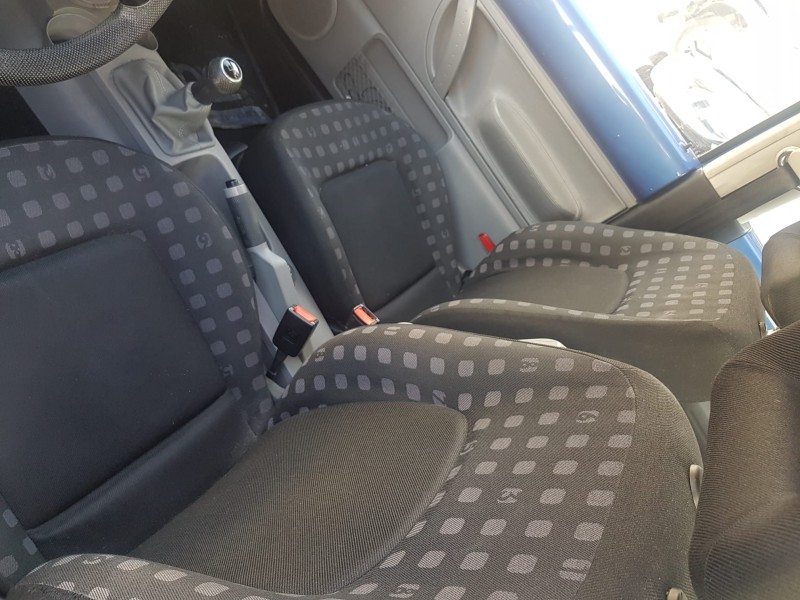 volkswagen new beetle (9c1/1c1) del año 2001