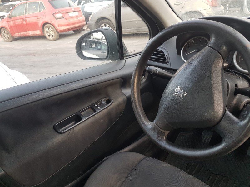 peugeot 207 del año 2007