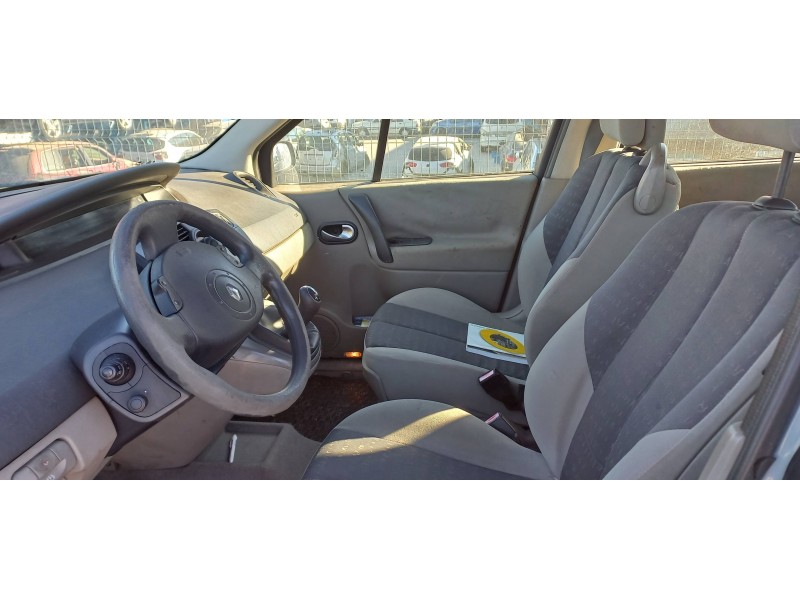 renault scenic ii del año 2005