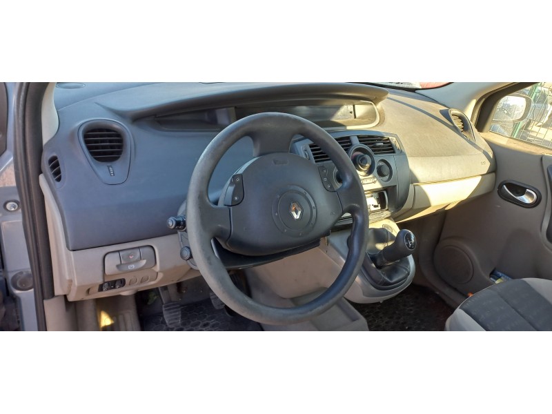 renault scenic ii del año 2005