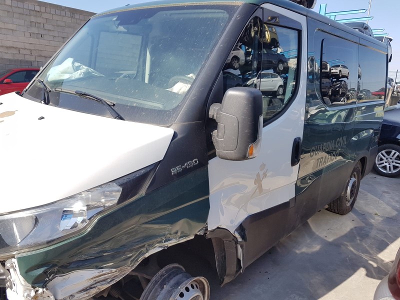 iveco daily caja cerrada del año 2016