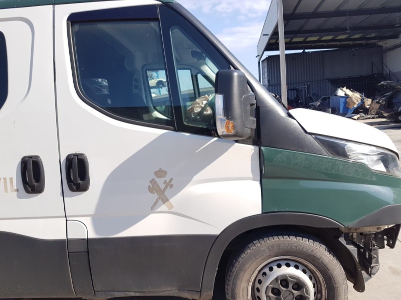 iveco daily caja cerrada del año 2016