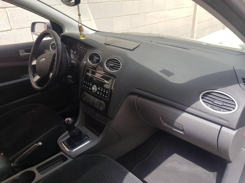 ford focus berlina (cap) del año 2005