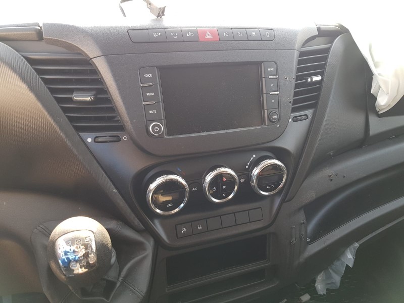 iveco daily caja cerrada del año 2016