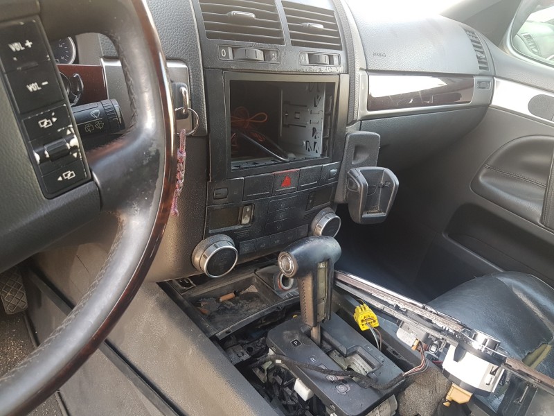 volkswagen touareg (7la) del año 2004