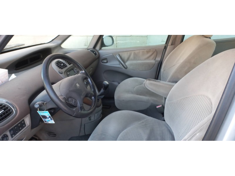 citroen xsara picasso del año 2002