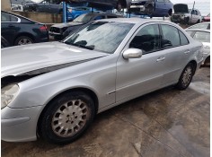 mercedes clase e (w211) berlina del año 2006 2