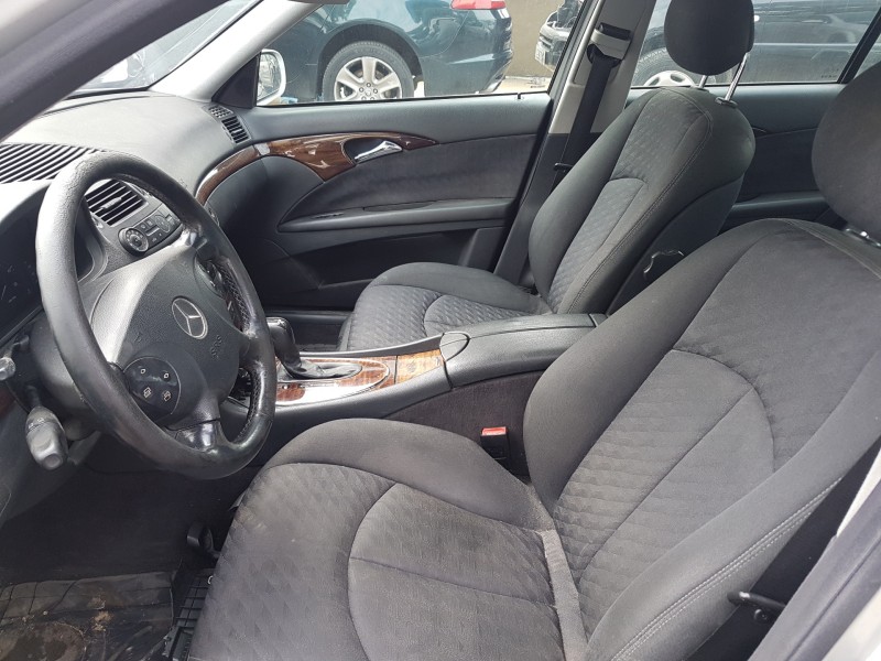 mercedes clase e (w211) berlina del año 2006