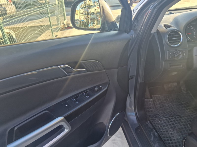 opel antara del año 2011