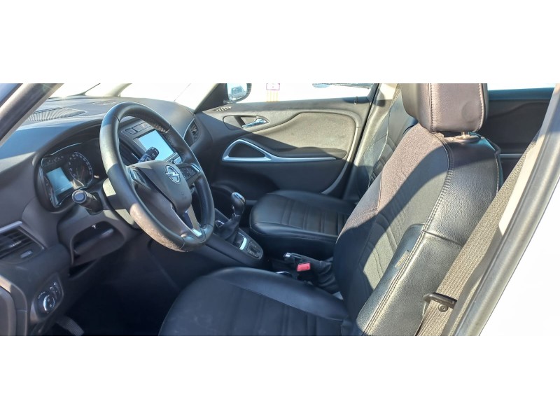 opel zafira (c) del año 2019