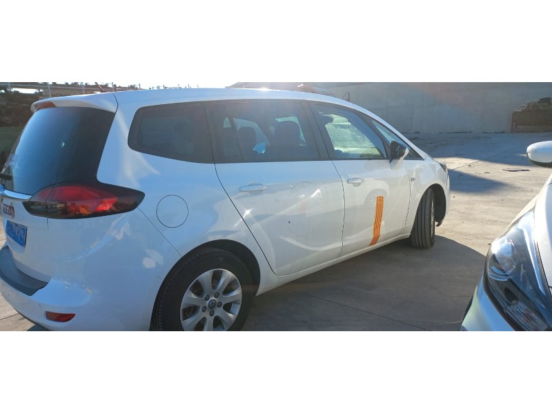 opel zafira (c) del año 2019