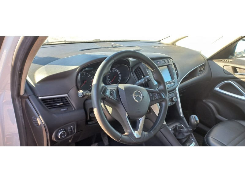 opel zafira (c) del año 2019