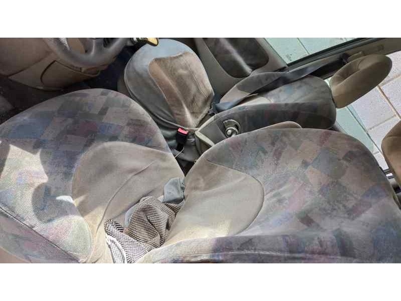 citroen xsara picasso del año 2000