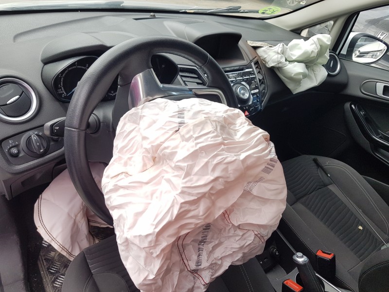 ford fiesta (ccn) del año 2014