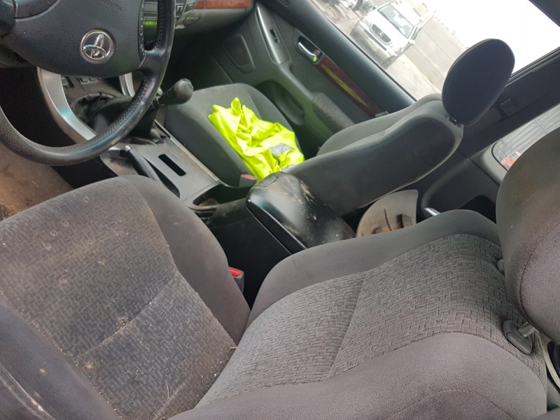 toyota land cruiser (j12) del año 2009