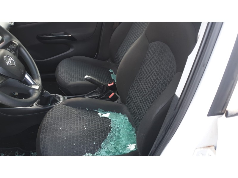 opel corsa e del año 2016