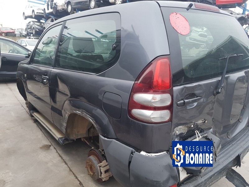 toyota land cruiser (j12) del año 2009