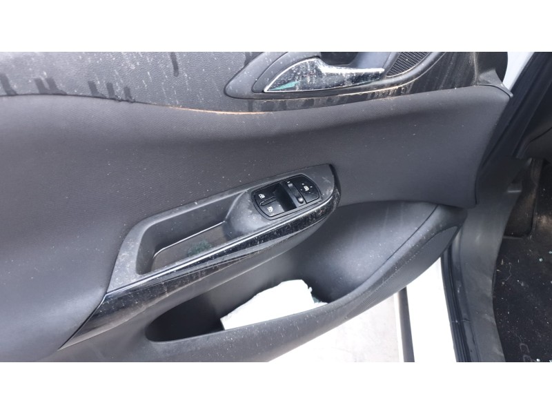 opel corsa e del año 2016