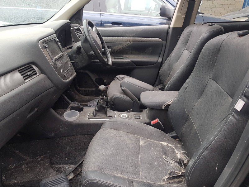 mitsubishi outlander (gf0) del año 2017