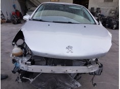 peugeot 208 del año 2015