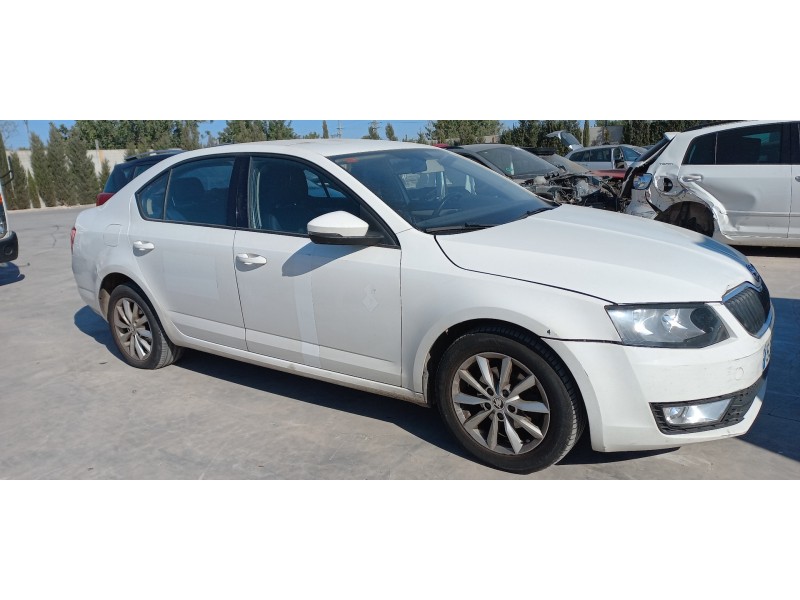 skoda octavia lim. (5e3) del año 2014