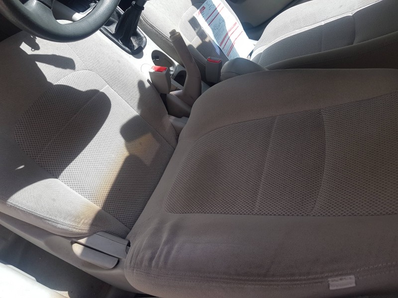 kia cerato del año 2006