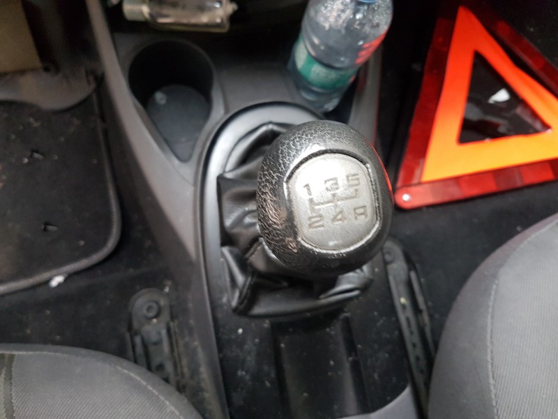 ford focus berlina (cak) del año 2003